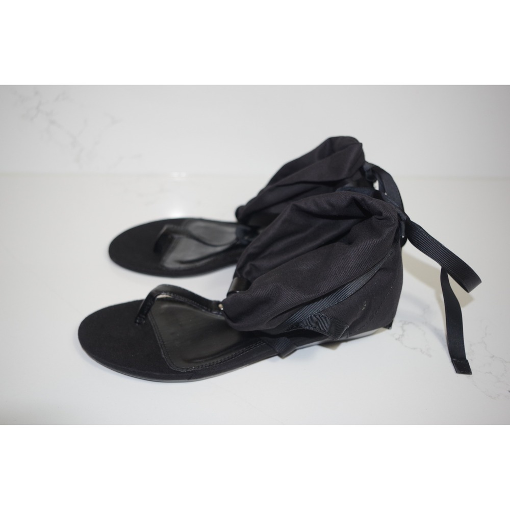 Chinese Laundry Z-Sudoku Black Fabric Ankle Wrap Thong Wedge Sandals Womens 6.5M - Picture 3 of 6